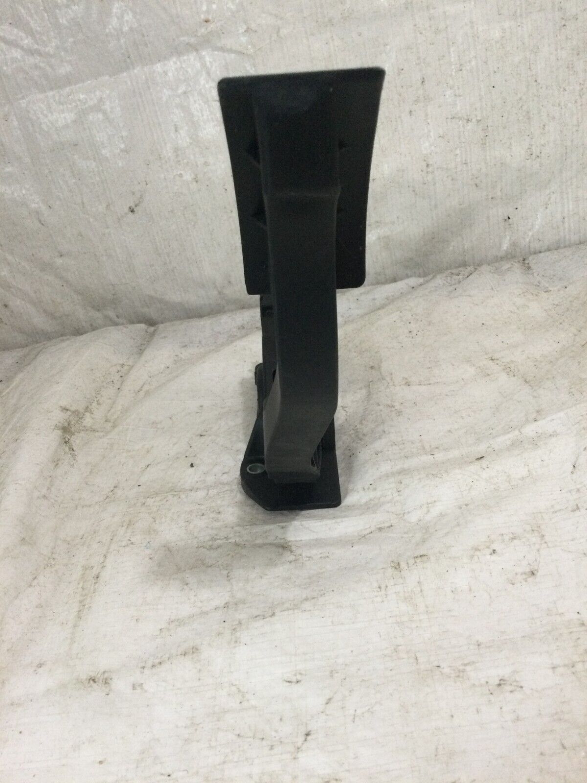 2017 Ford Escape Accelerator Gas Pedal  F1DC-9F836-AA OEM