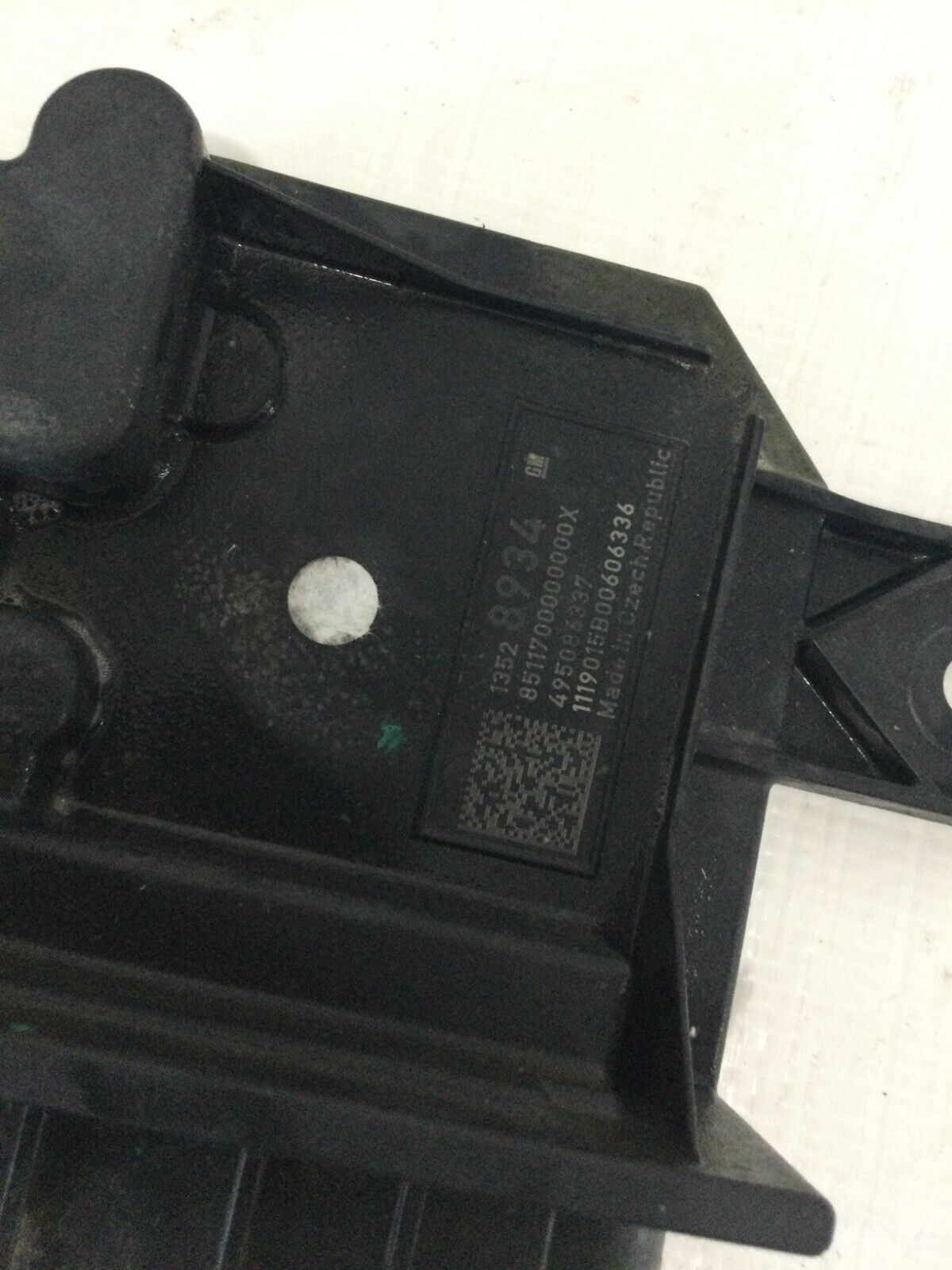 2019 Buick Regal Fuel Pump Relay Control Module 13528934 OEM