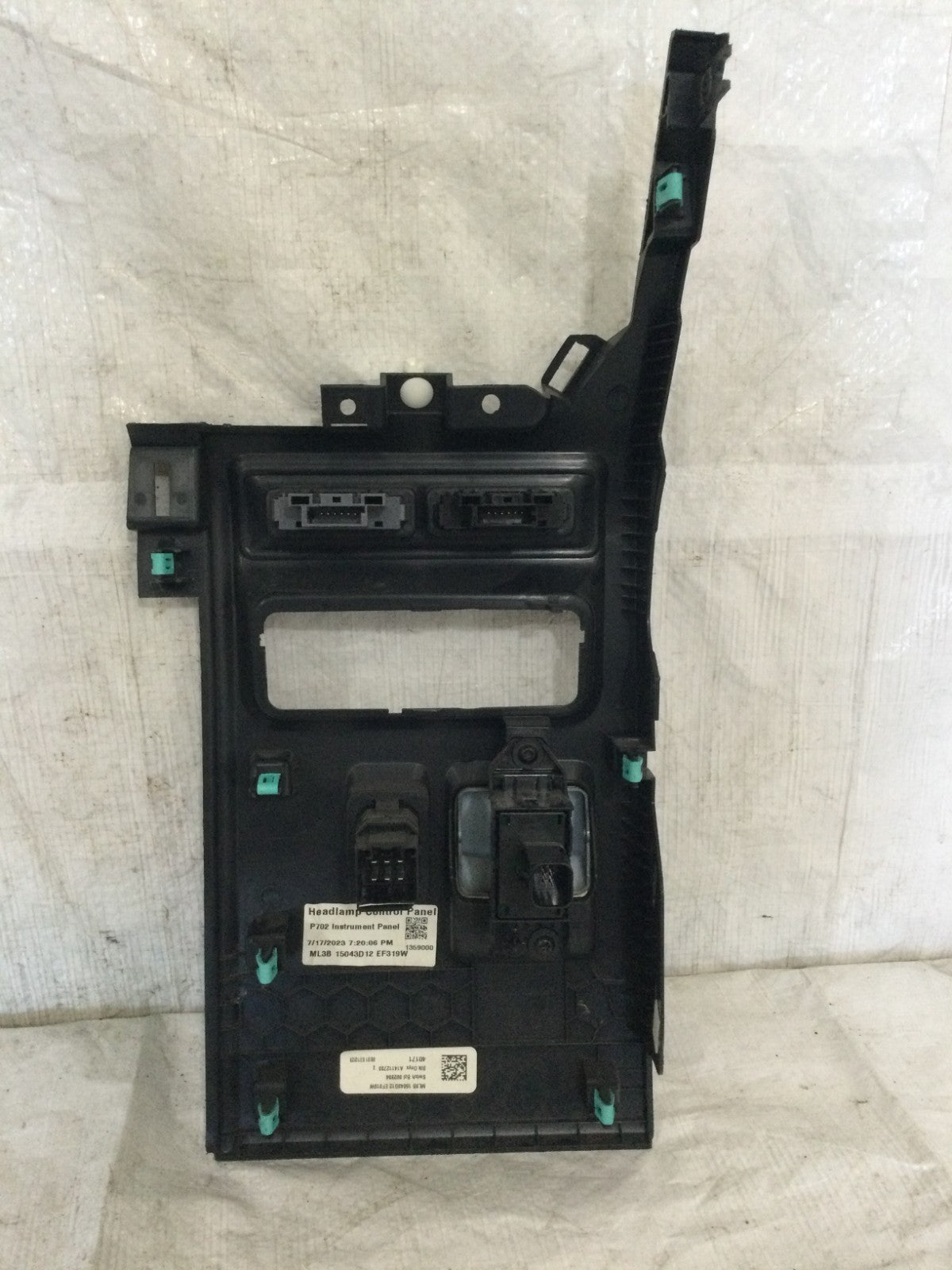 2023 Ford F150 F-150 Left Side Dash Trim OEM ML3B 15043D12 EF319W