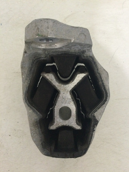 2024 Nissan Rogue 1.5L Engine Torque Strut Mount OEM