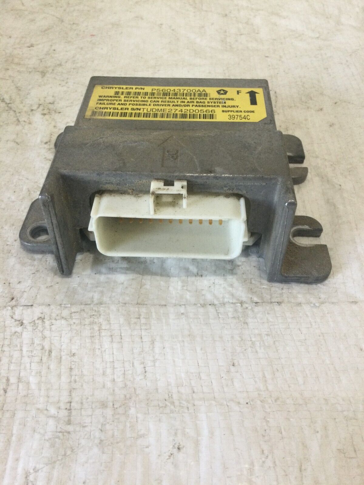 2003 Dodge Ram 2500 SRS Control Module  56043700AA OEM