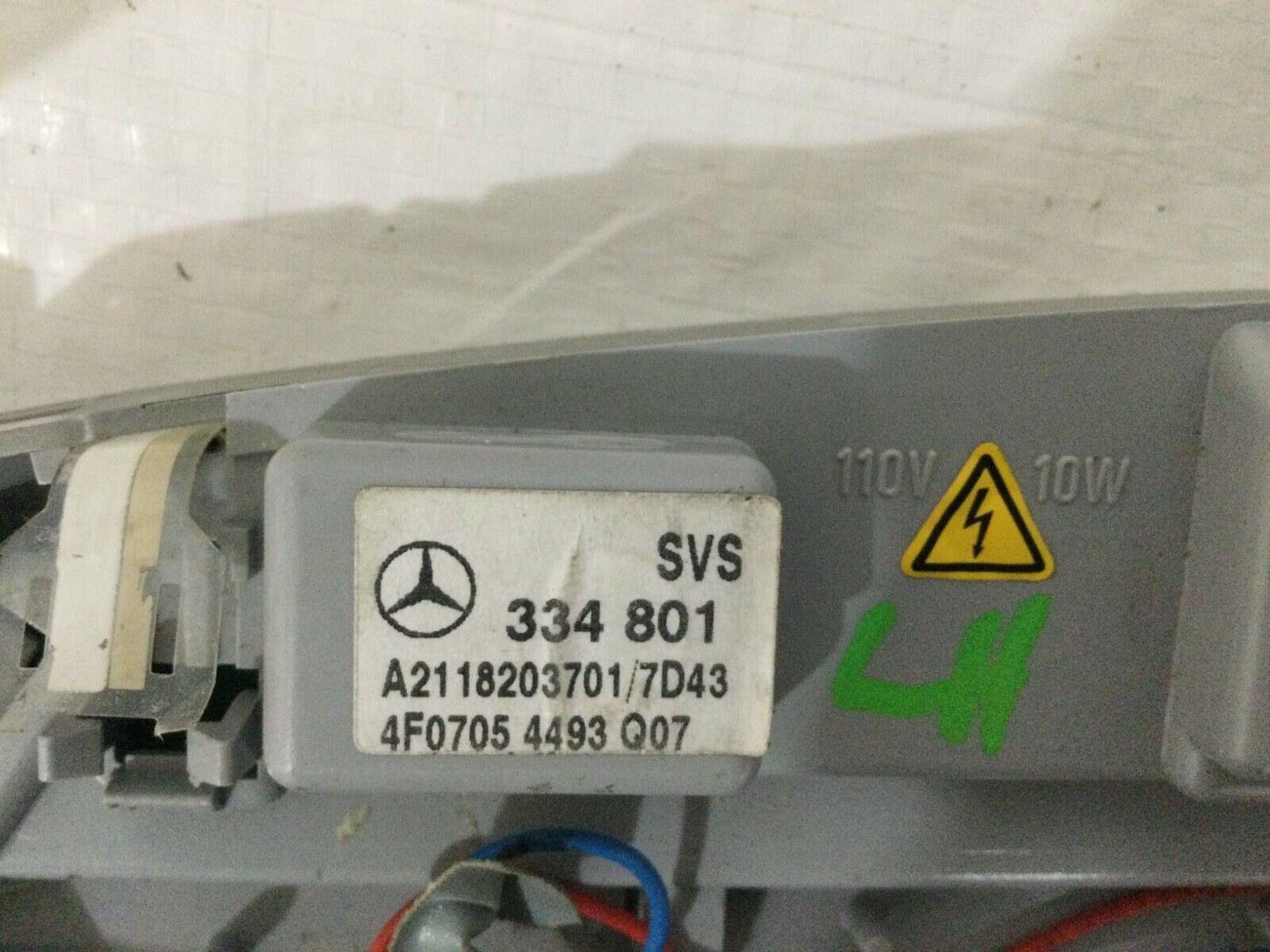 2003-2006 Mercedes Benz W211 E55AMG Panorama Rear Interior Dome Light Set OEM