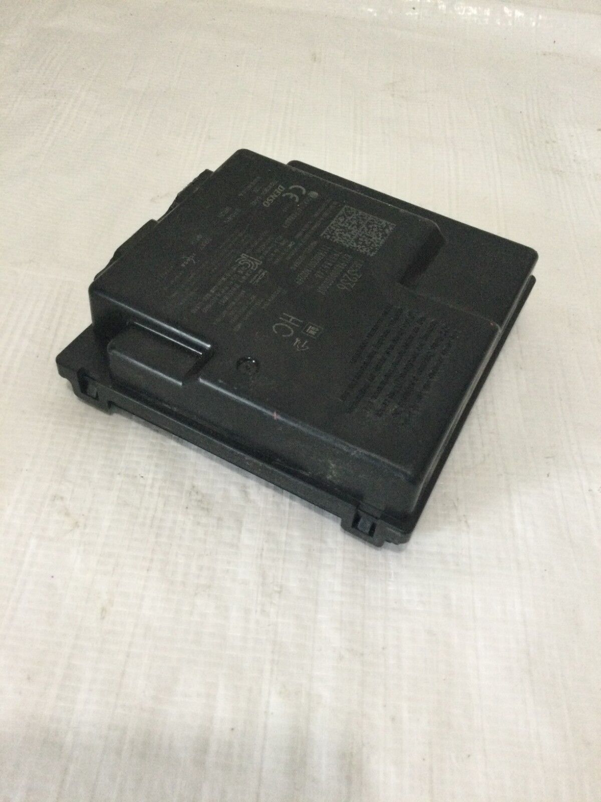 2019 Buick Regal  Theft Locking Keyless Entery Control Module   2927-14-1732 OEM