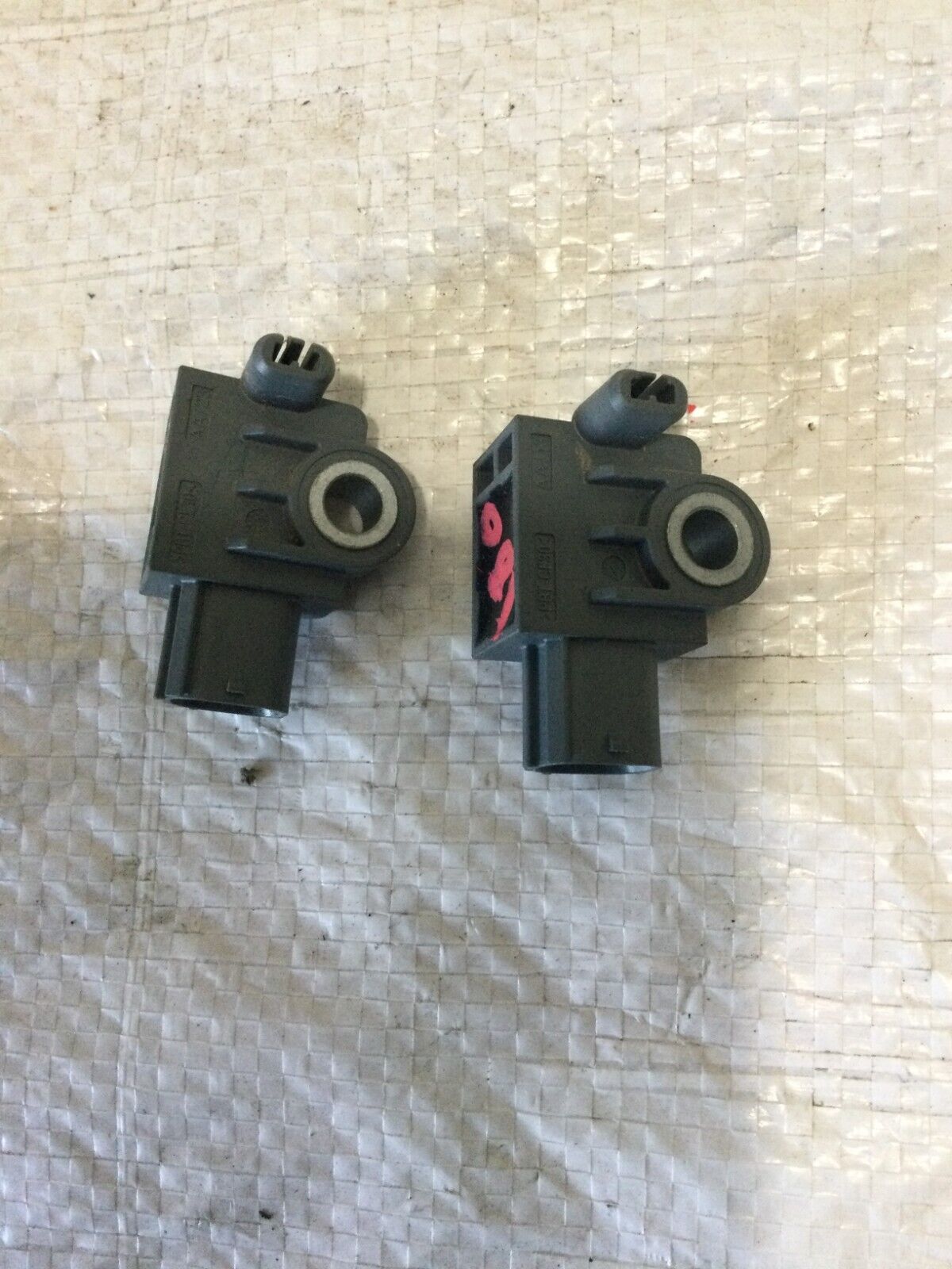 2016-2018 Kia Sorento Crash Impact Sensor Set OF 2 OEM