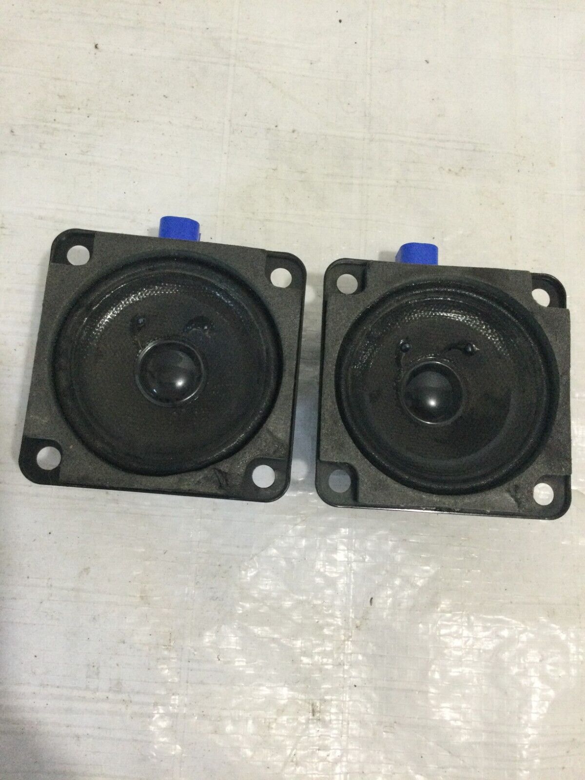 2007 -2010 Cadillac Escalade ESV  Side Pillar Speaker 15186672 OEM