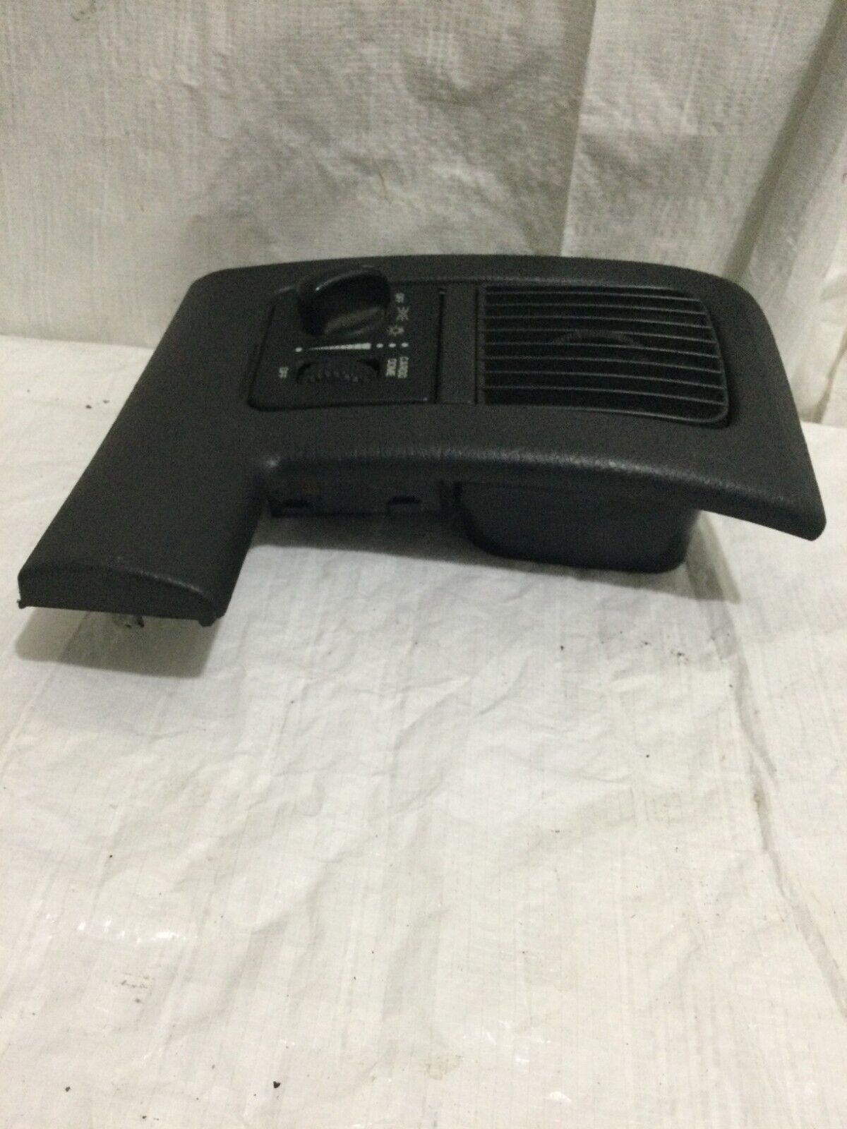 2005 Dodge Ram 1500 Head Light Dome Light Switch Bezel W/ Vent 5GY91TRMAA OEM