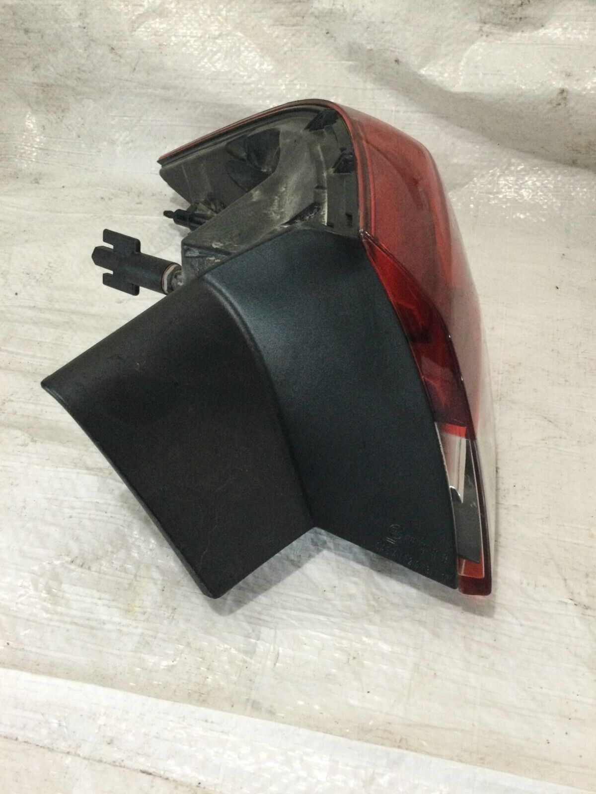 2019 Buick Regal  Right Passenger  Sportback Tail Light Assembly OEM