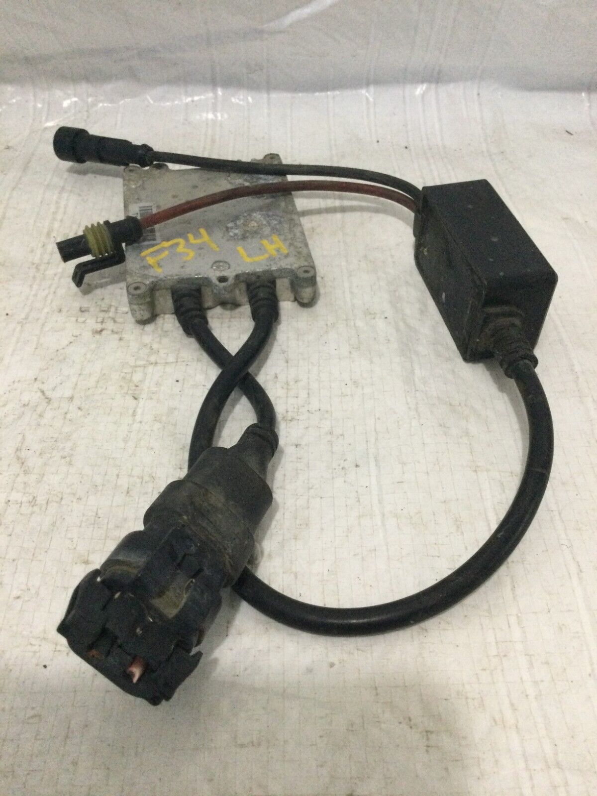 2005 Dodge Ram 1500 Headlamp Ballast OEM Left