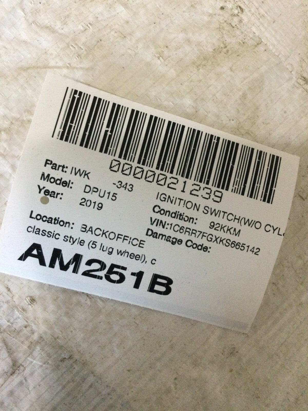 2019 Ram 1500 Ignition Switch Module NO Key Receiver Node P68271986AC ( DAMAGED)