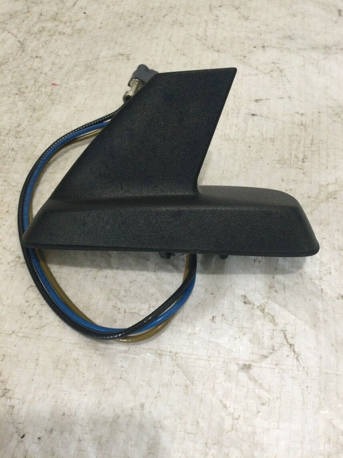 2007-2009 Escalade Roof Mounted Antenna 15837119 OEM