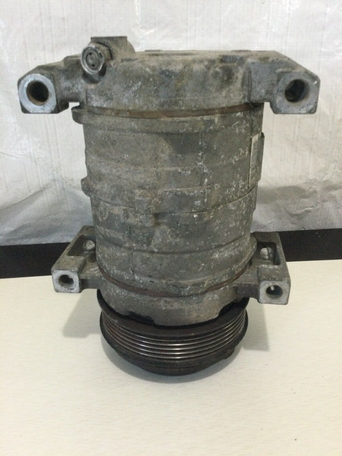 2006 GMC Sierra 2500HD 6.6L Turbo Diesel A/C Compressor OEM