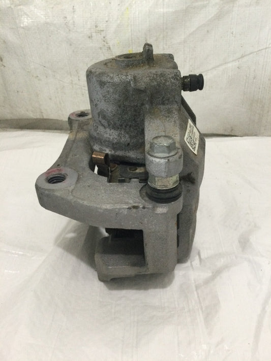 2019 Chevrolet Malibu Front Right Brake Caliper OEM