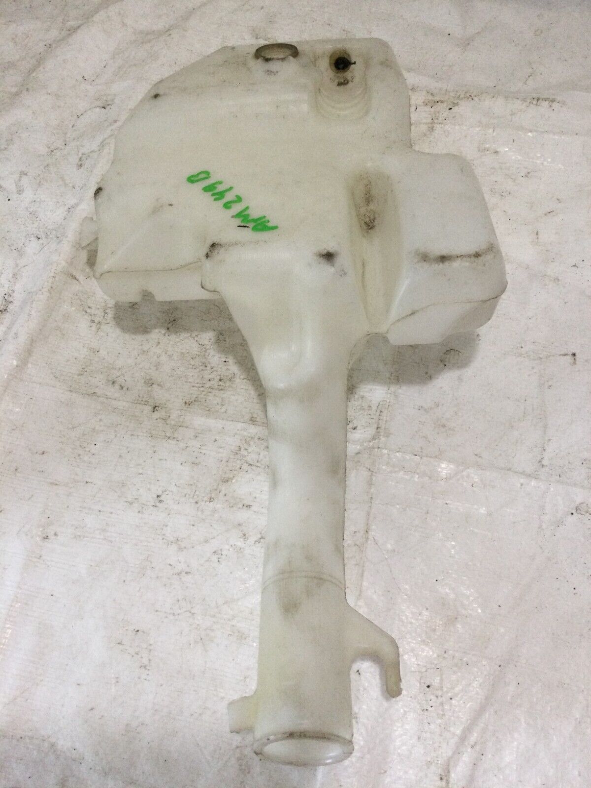 2017 Dodge Grand Caravan Windshield Washer Fluid Reservoir Tank 05113650AD