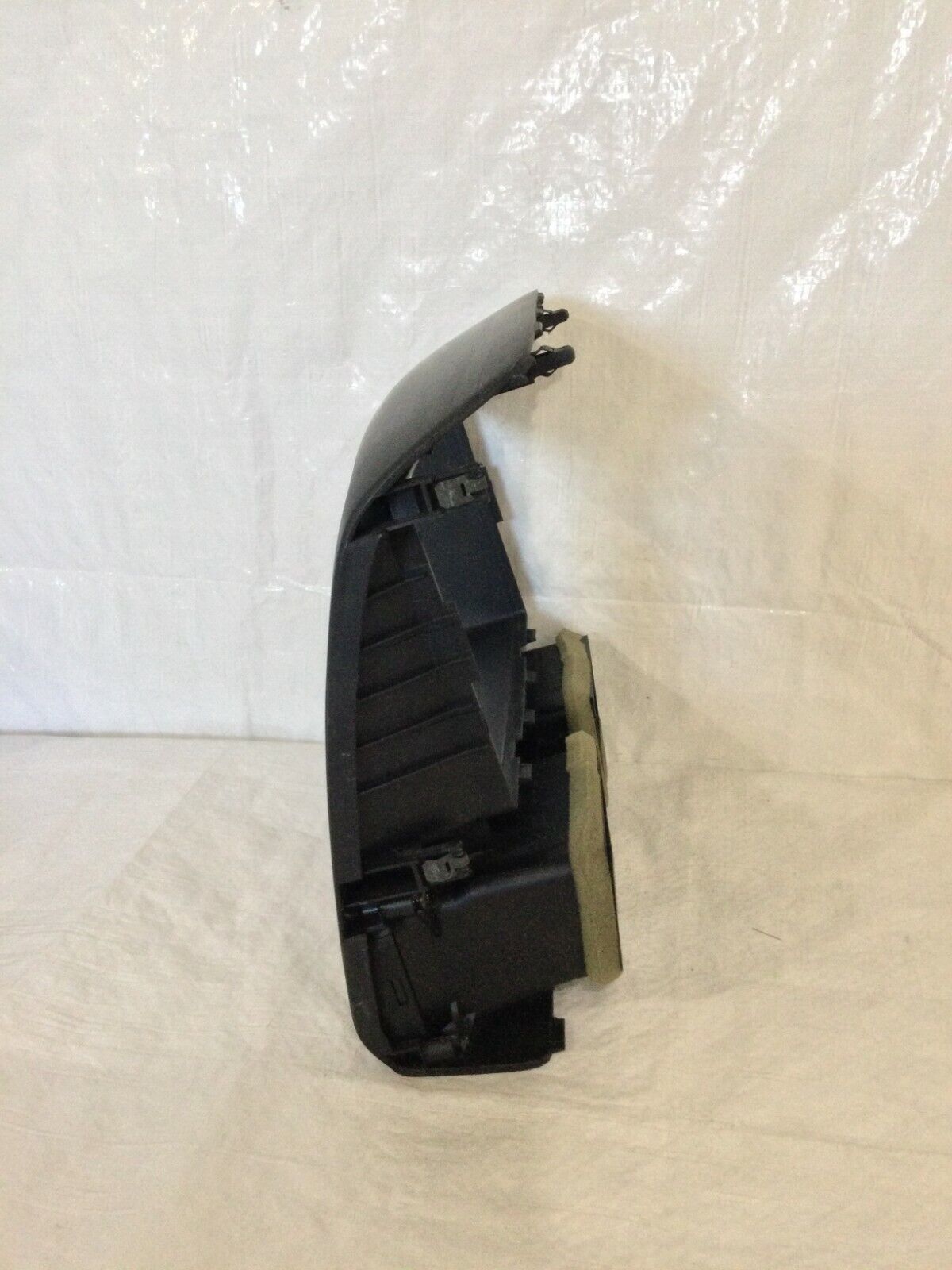 2005 OEM Honda CR-V CRV Center Dash Radio Trim Bezel W/ Air Vent OEM 