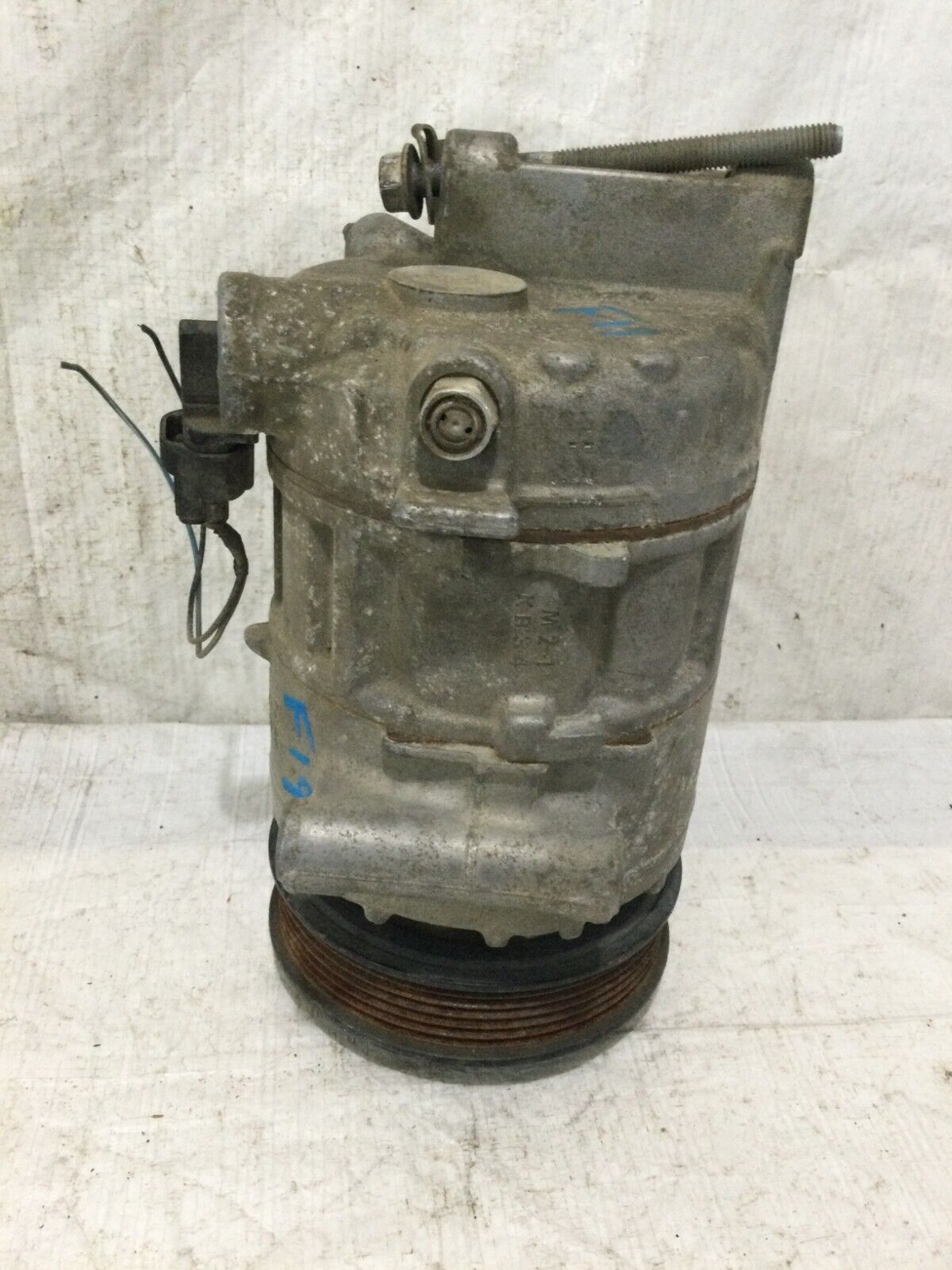 2018 RAM 1500 Air Compressor Assembly   68140664AD OEM