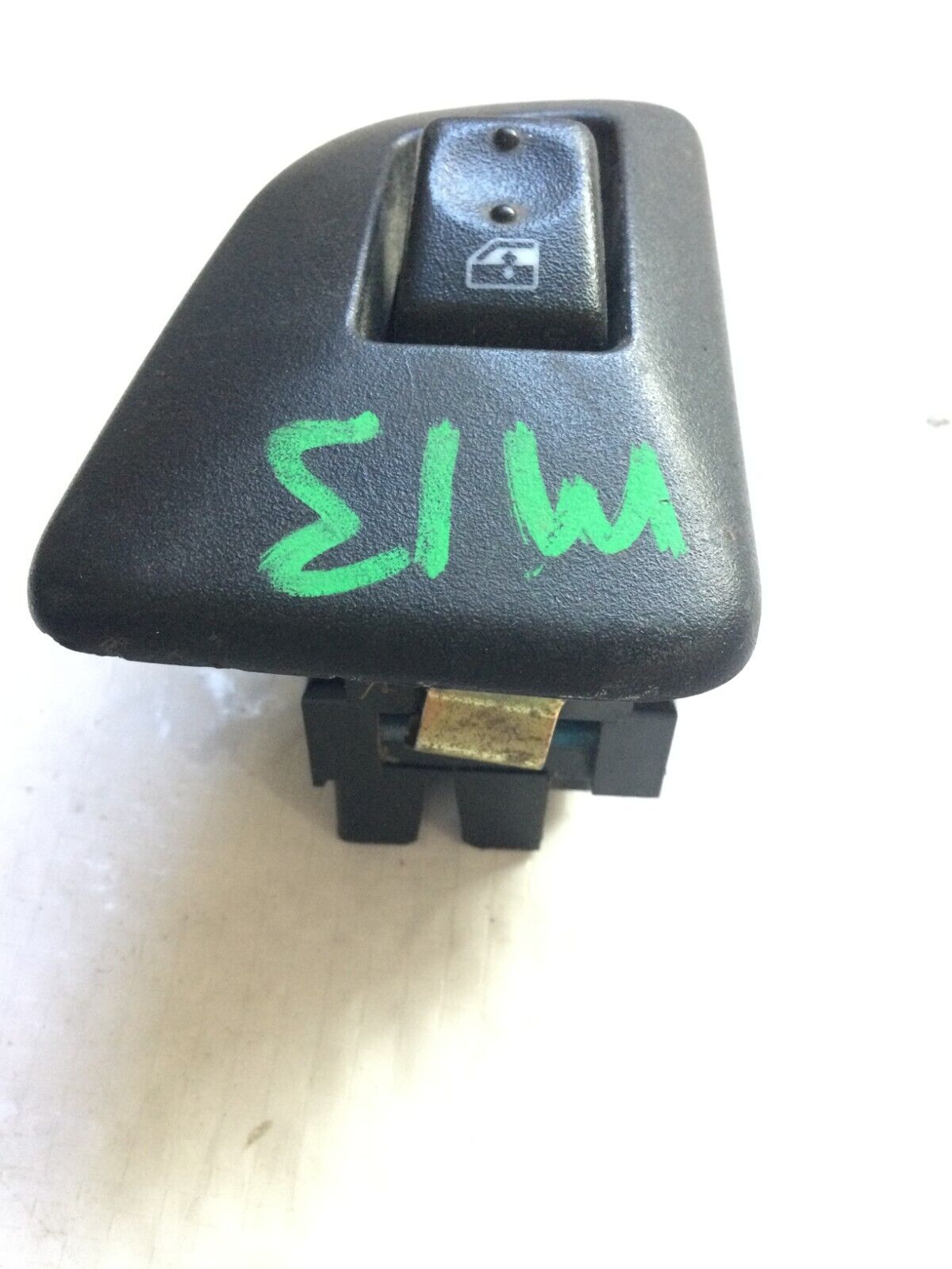 2003-2006 Cadillac Escalade Rear Right Door Window Switch OEM