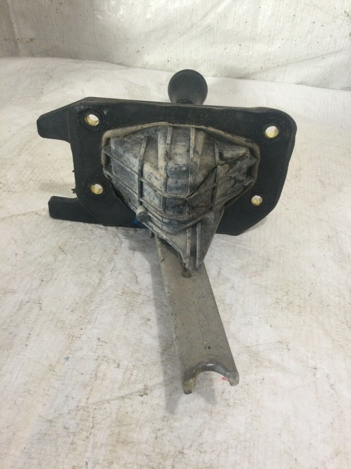 2003-2006 Dodge Ram 3500 Floor Shifter Manual Floor Gear Shifter Assembly OEM