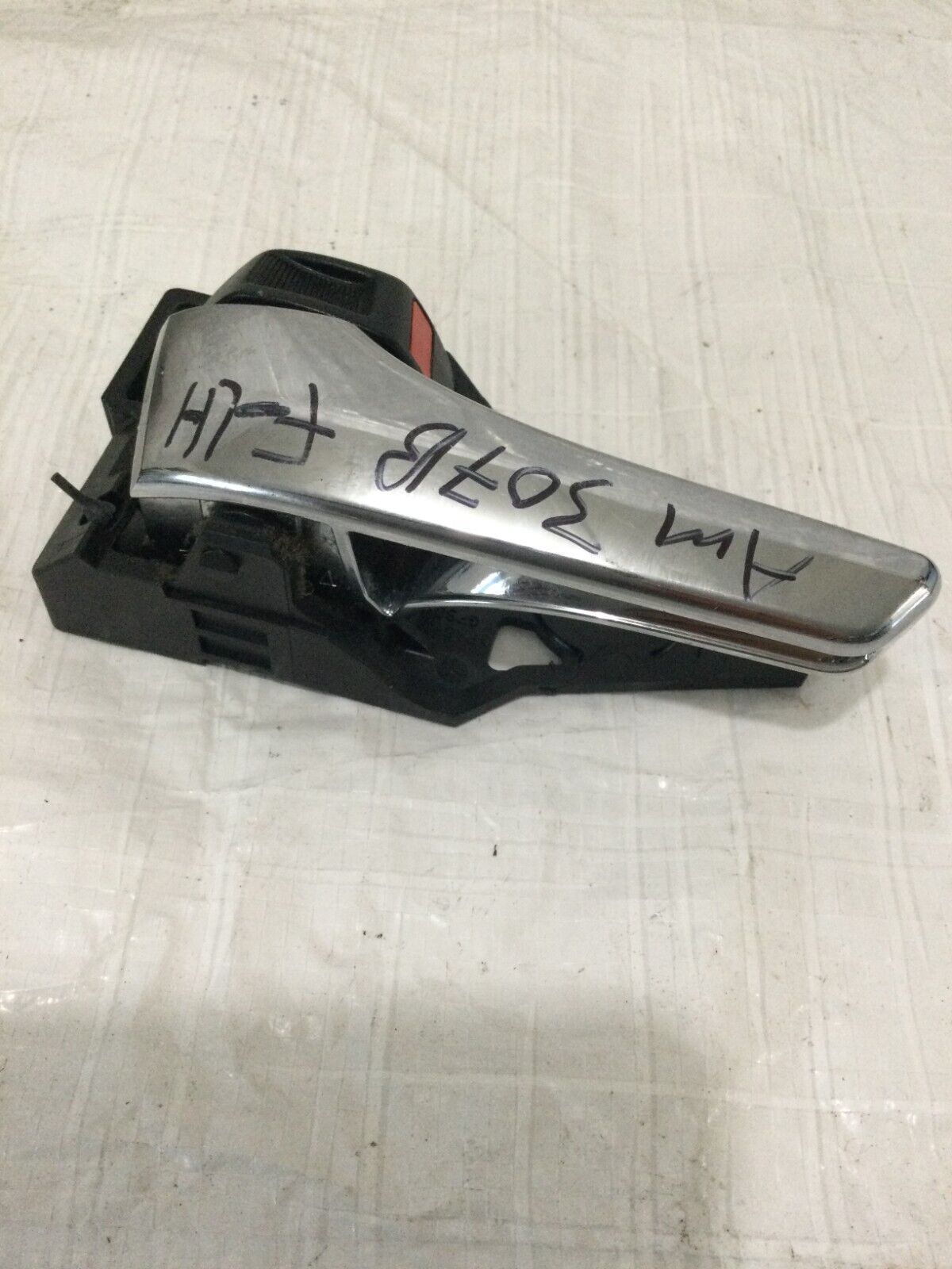 2018 Toyota RAV4 Hybrid Front Left driver Side Inside Door Handle OEM