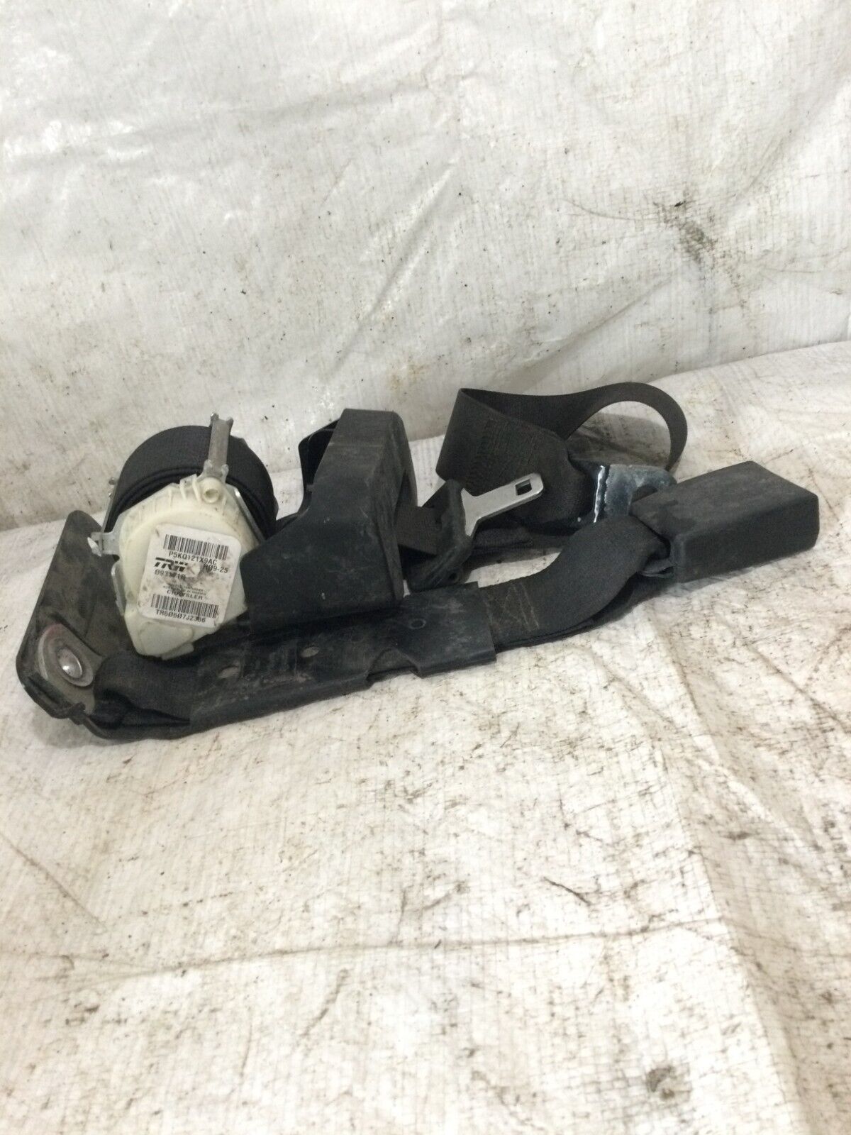 2017 Dodge Ram 1500 Rear Left Center Seat Belt OEM