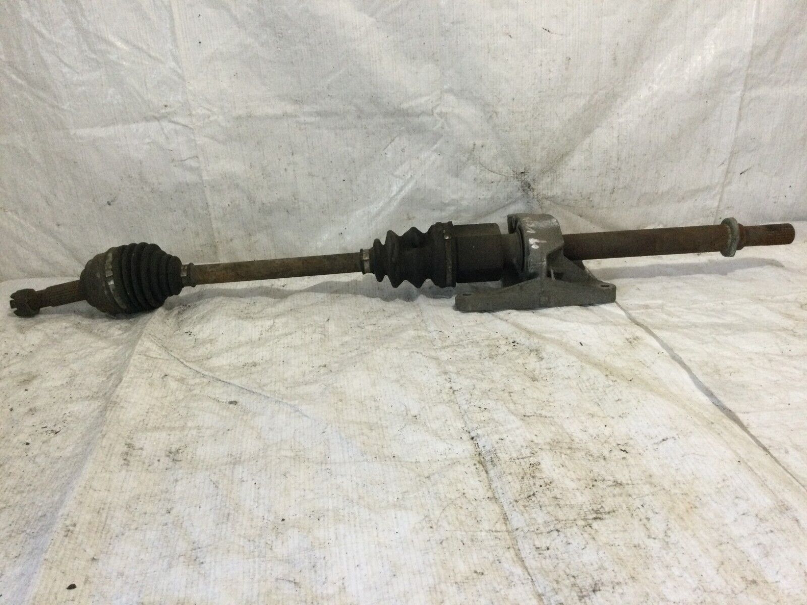 2007 Nissan Versa Front  Right  Axle Shaft  OEM