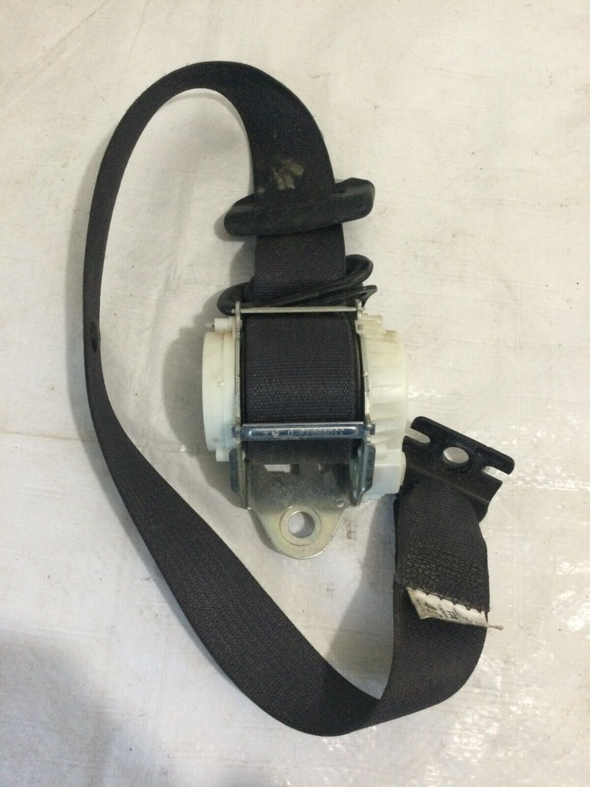 2007-2009 Cadillac Escalade ESV Rear Left Seat Belt OEM