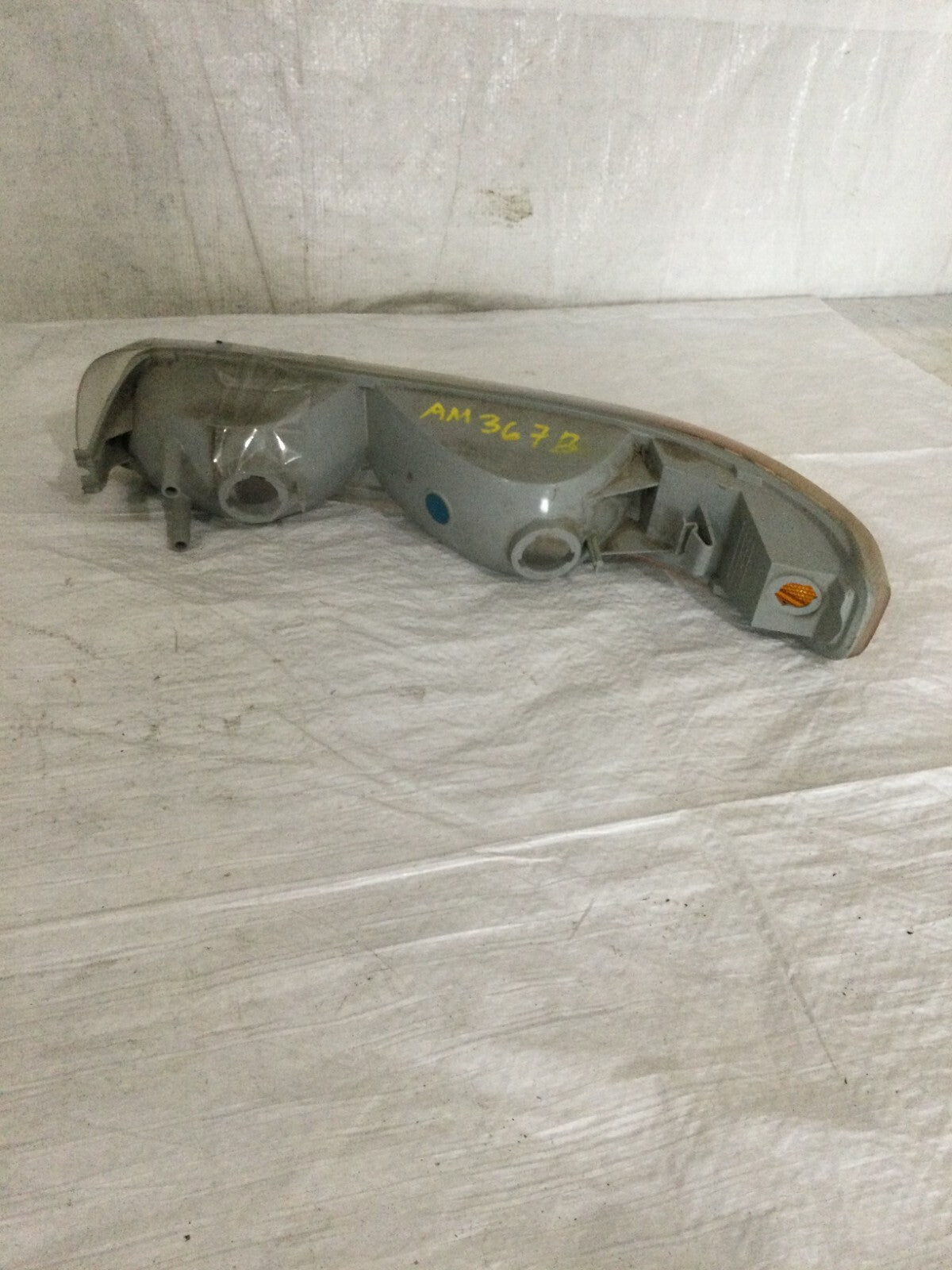 2001 Chevrolet Silverado 2500 Passenger Right Marker/Park/Turn Signal Light OEM