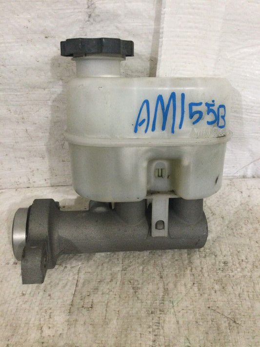 2010 Chevrolet Suburban 1500 Master Brake Cylinder W/ Reservoir OEM