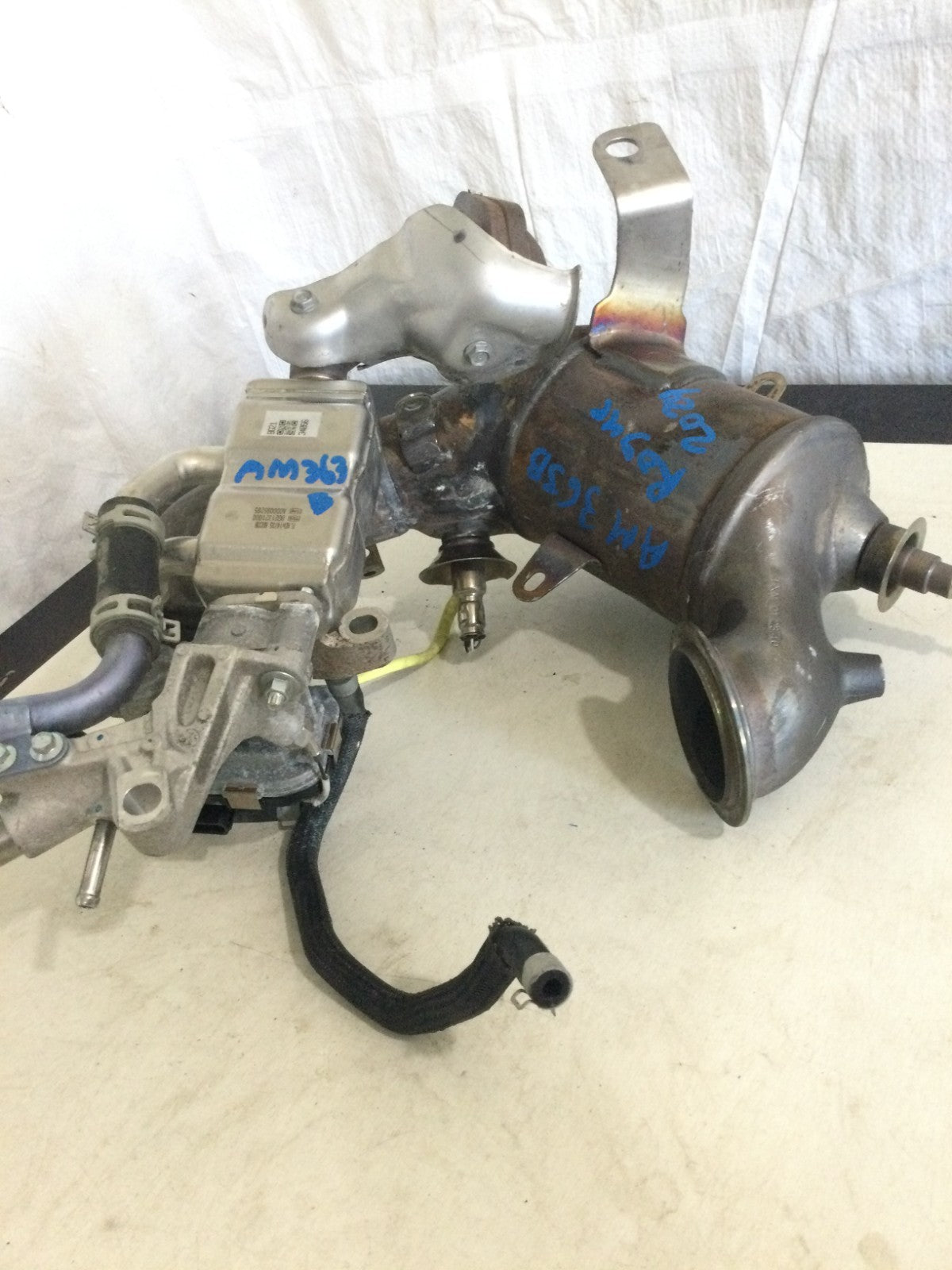 2024 Nissan Rogue 1.5L Egr Cooler W/ Catalytic Converter OEM 14735 6RC0B