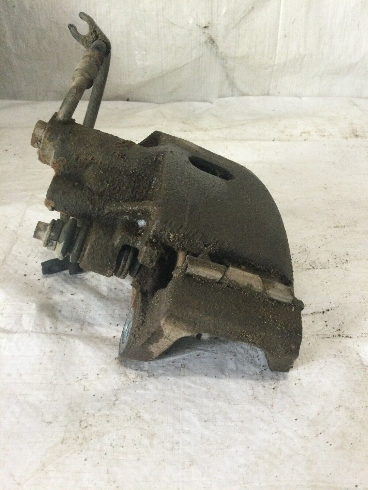 2004 - 2006 Dodge  Ram 1500 Rear Right  Brake  Caliper OEM