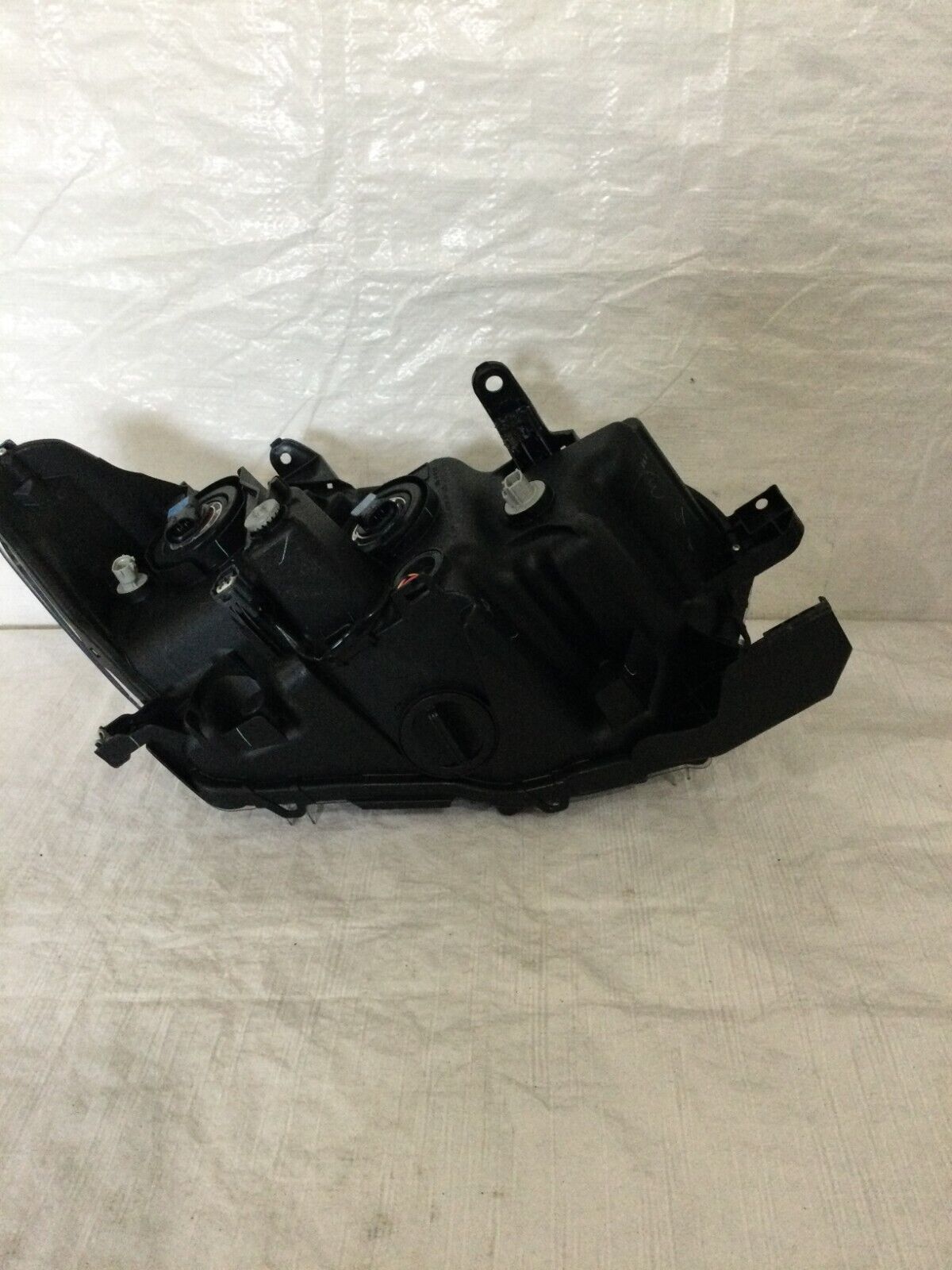 2022 Toyota Tacoma Headlight Head Light Driver Left LH Halogen OEM