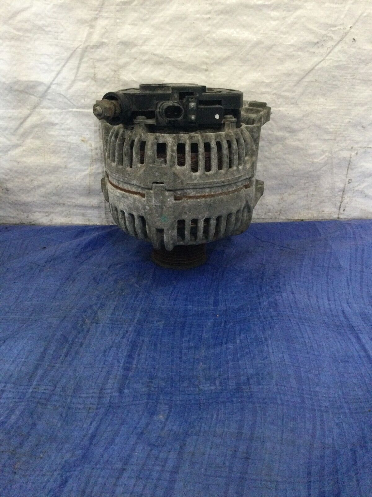 2005 Dodge Ram 2500 Alternator Motor OEM 5.7L