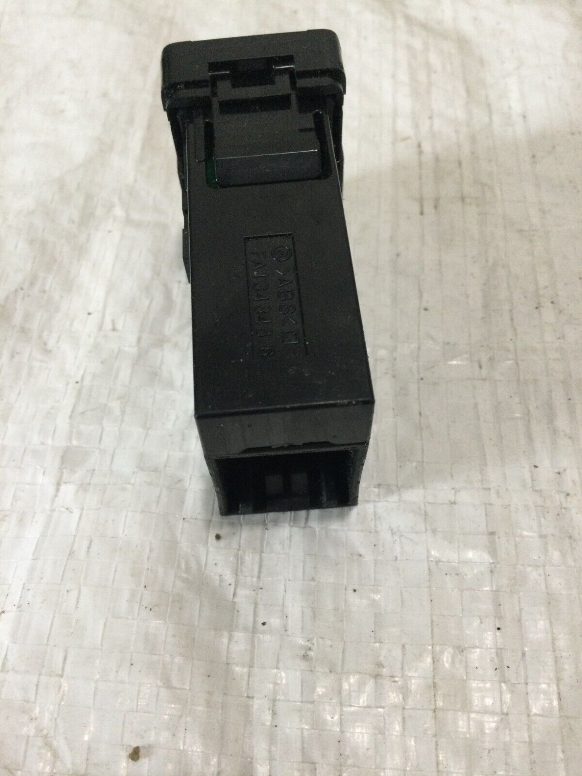 2018 Toyota Corolla  Auxiliary  Audio Jack  USB Port Adapter  86190-0R010 OEM