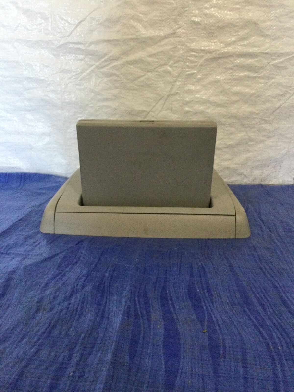 2007 Cadillac Escalade ESV Rear Overhead Roof Mounted DVD Screen Monitor OEM