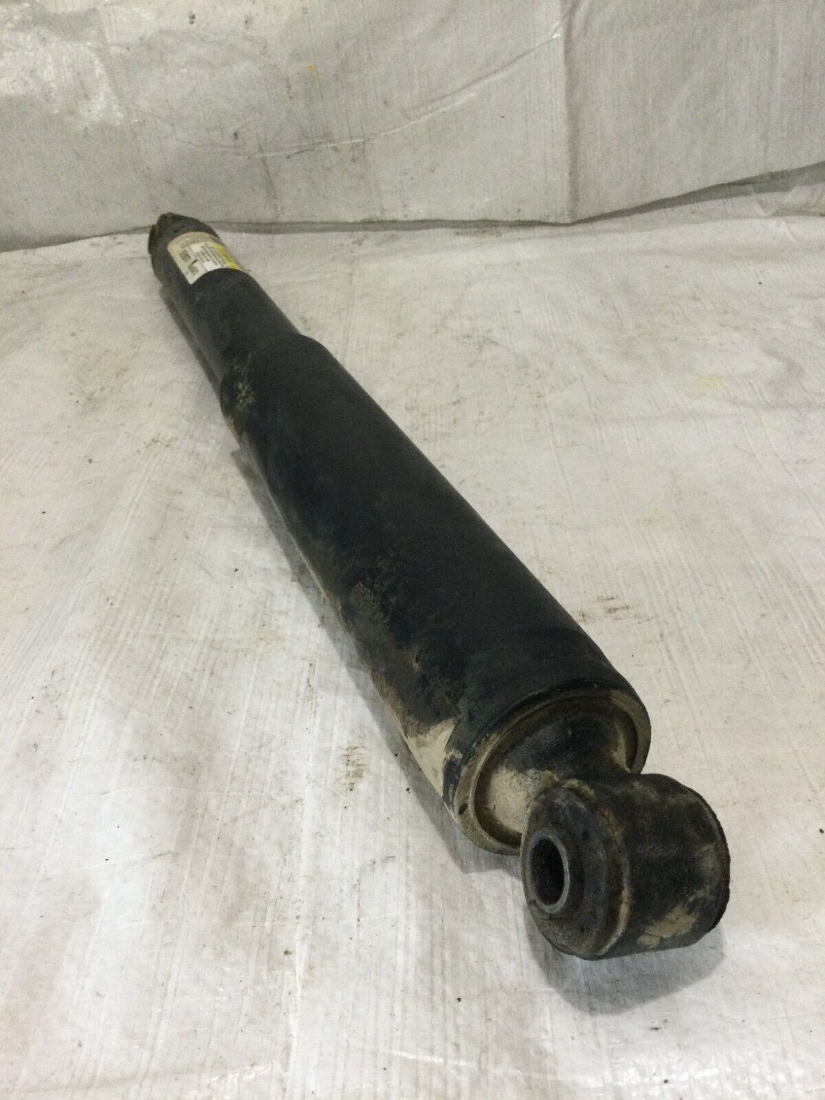 2021 Chevrolet Silverado 1500 Suspension Shock Absorber Rear Right OEM