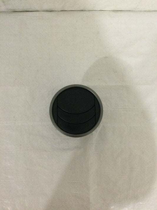 2003-2008 Mazda 6 Mazda6 Dash Center A/C Heater Air Vent Right OEM