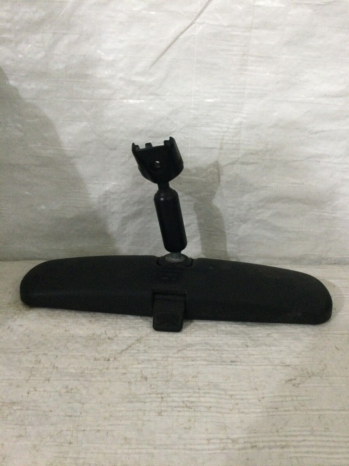 Donnelly E8 011681 With GM Dodge Chrysler Ford Toyota Mount rear view mirror