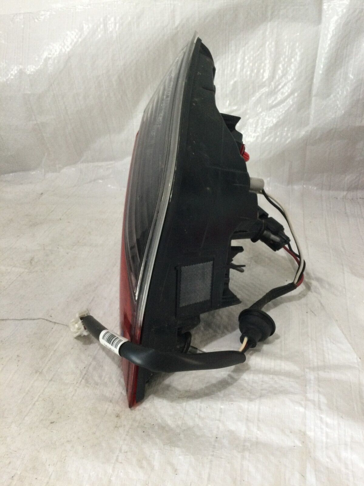 2018 Nissan Rogue Rear Right Liftgate Mounted Tail Light Assembly OEM