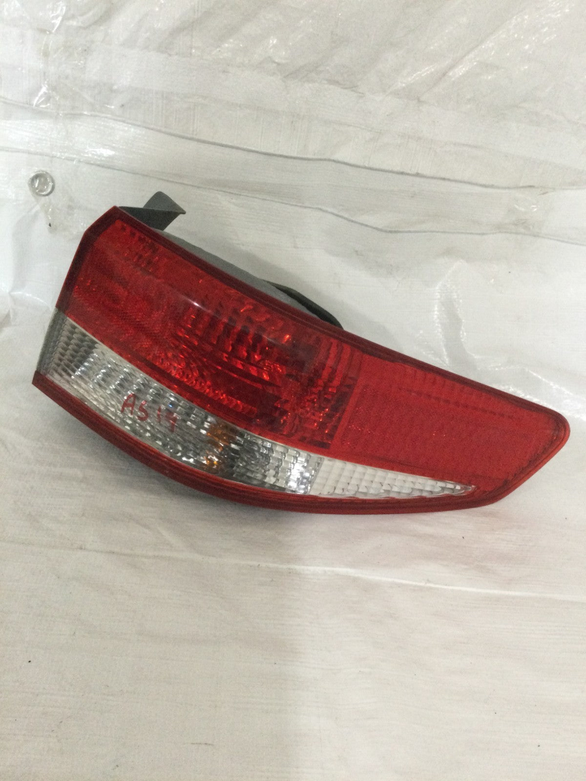 2003-2005 Honda Accord Right Outer Tail Light OEM MARKED DAMAGE