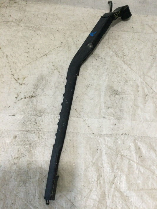 2011-2014 Chevrolet Silverado 1500 Right Passenger Windshield Wiper Arm OEM