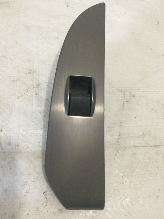 2007-2013 Chevrolet Silverado 1500 Rear Right Passenger Door Window Switch OEM
