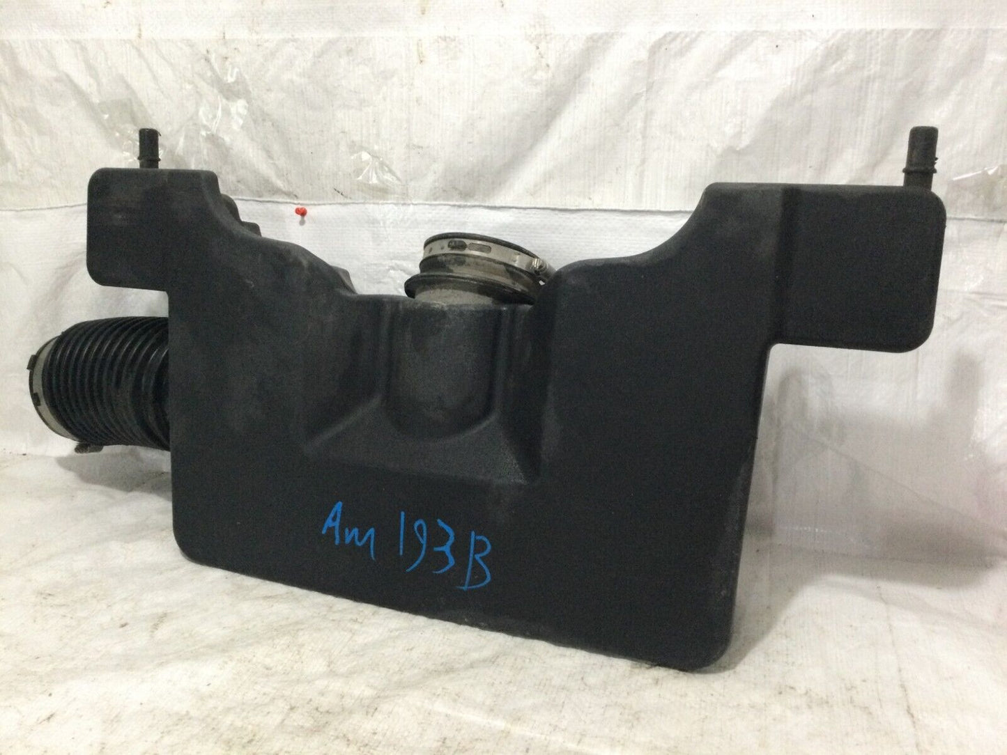 2018 Chevrolet Silverado 1500  Air Intake Resonator Outlet Duct  22738661 OEM