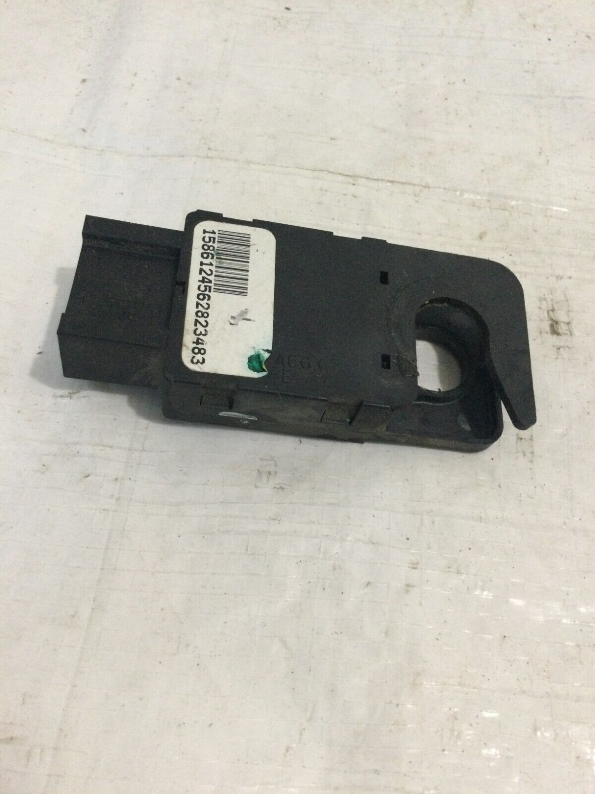 2007-2010  Cadillac Escalade ESV  Brake Light Switch 15861245 OEM