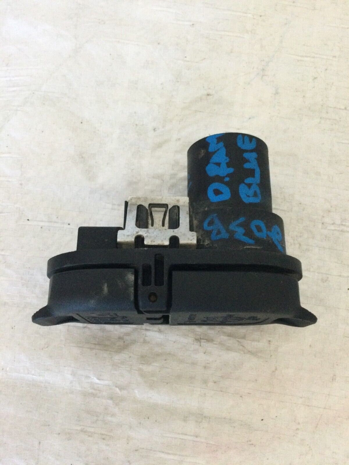 2018 Ram 1500  Rear Trailer Wiring Connector plug OEM 