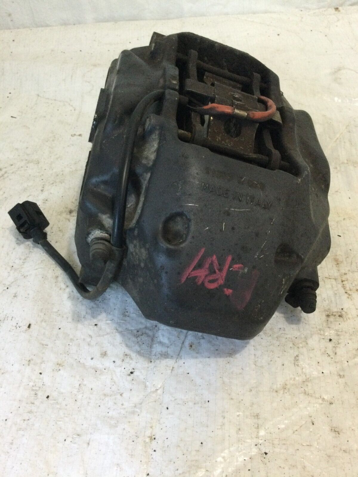 2004-2010 Volkswagen Touareg Front Right Brembo Brake Caliper OEM