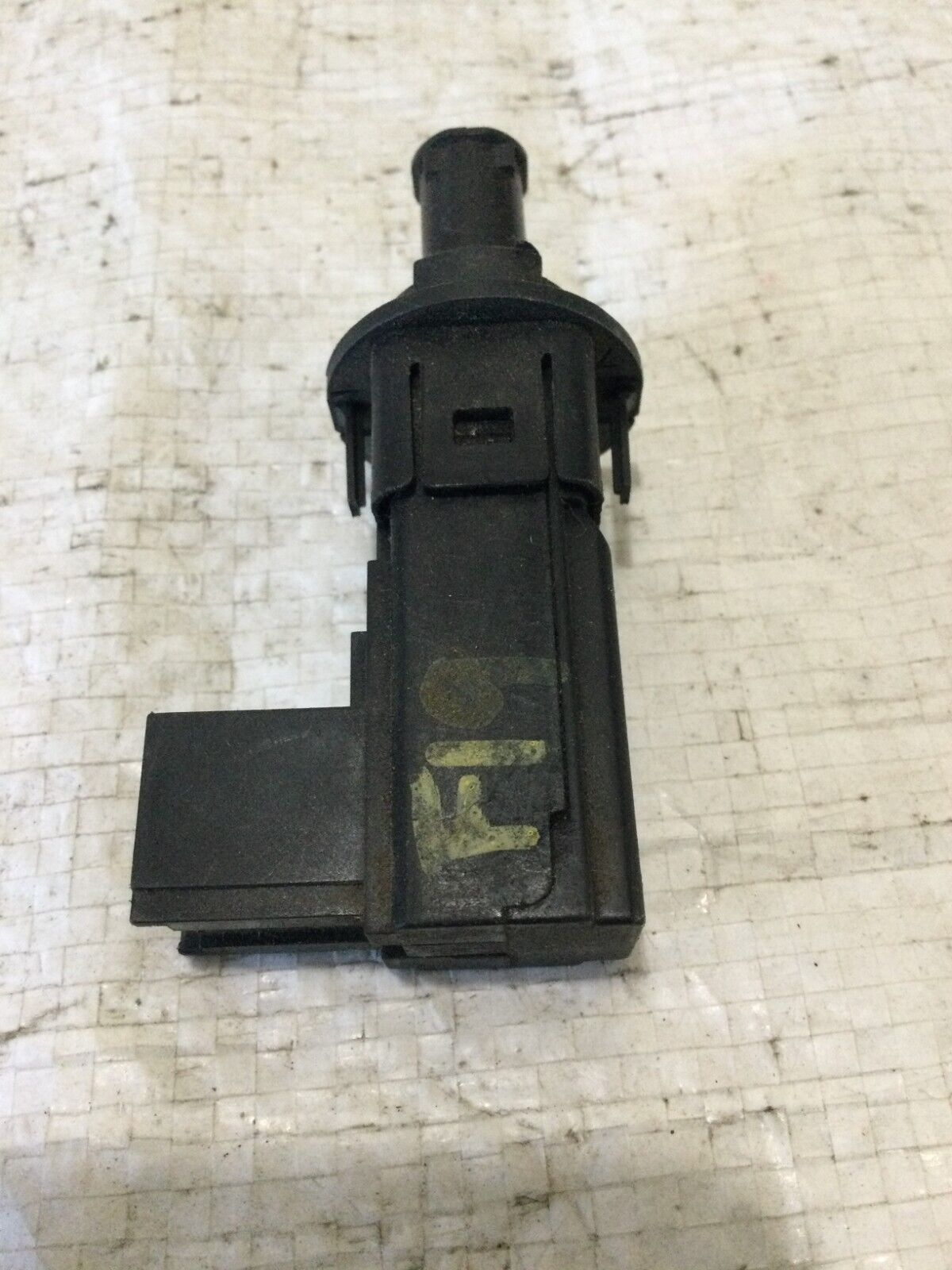 2018 Dodge Ram 1500 Brake Light Stop Light Switch Sensor OEM