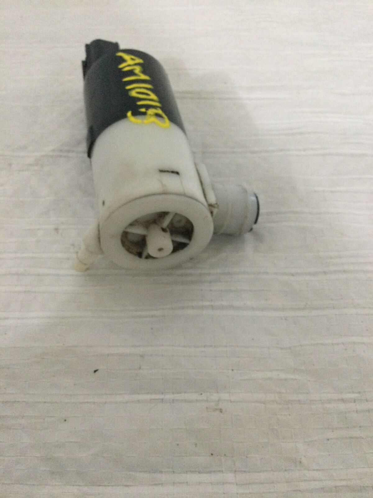 Front Windshield Washer Pump for 2003-2008 Dodge Ram 3500 OEM