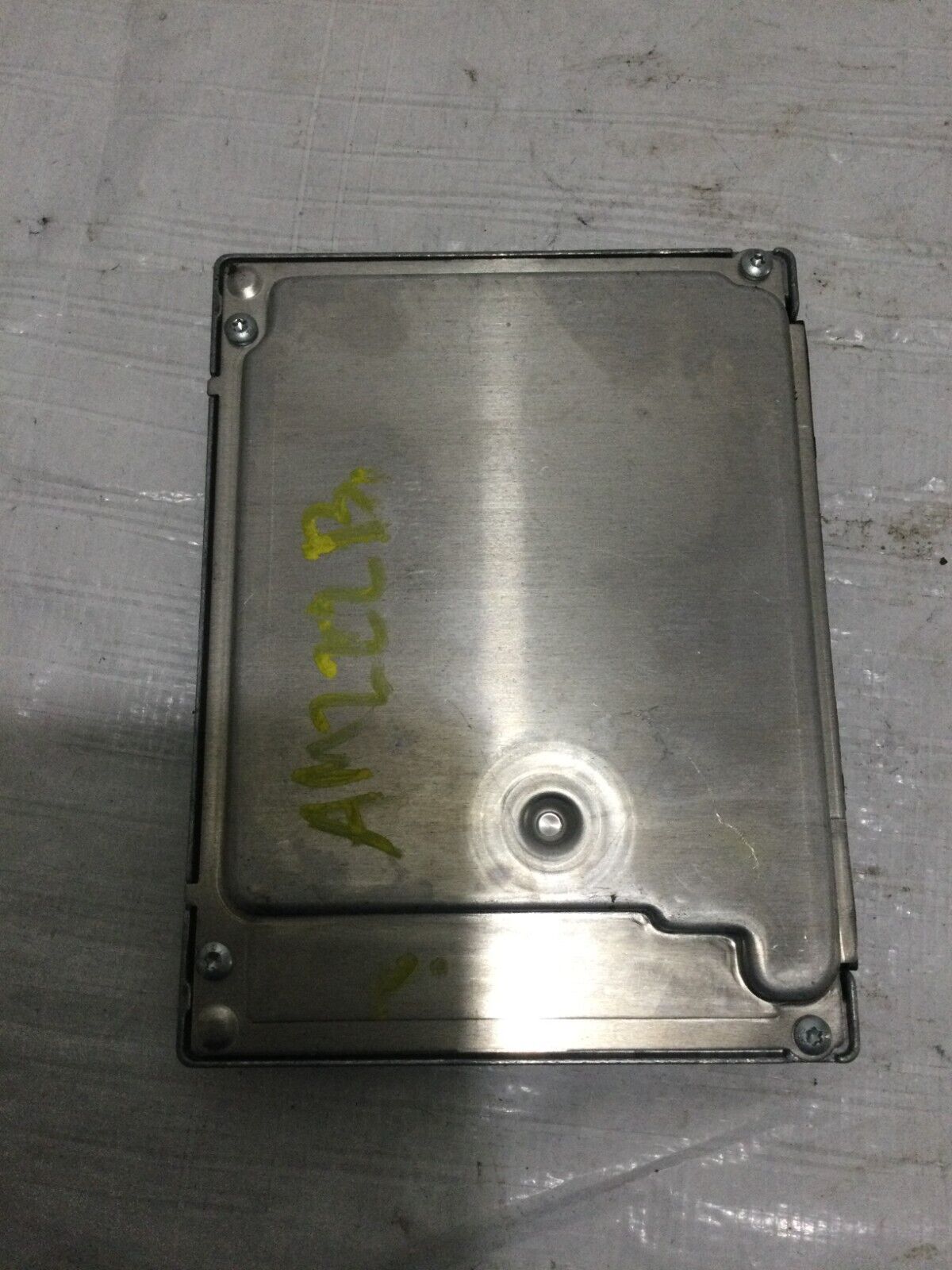 2004 BMW 7-Series Engine Computer Control Module  ECM  7540550  OEM