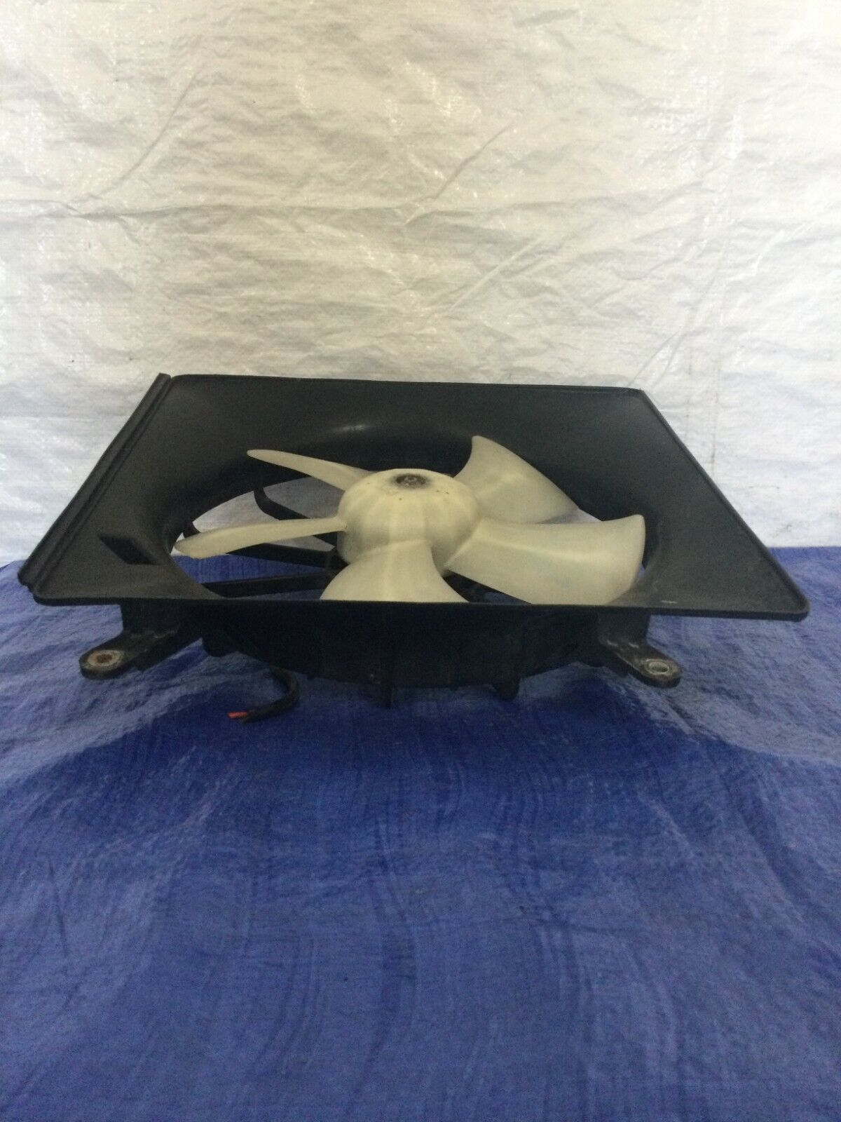 2005 2006 Honda CR-V CRV Condenser Cooling  Fan Assembly OEM
