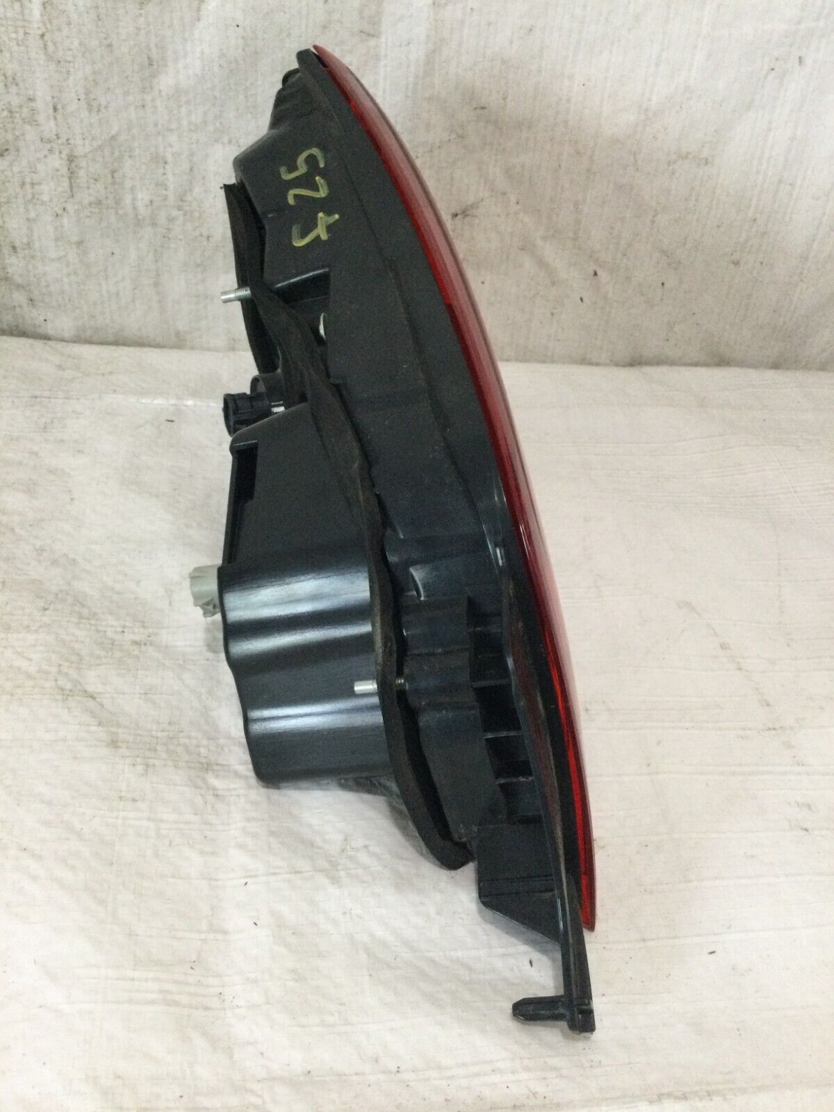 2017-2019 Nissan Rogue Sport Driver Left Side Tail Light Taillight OEM
