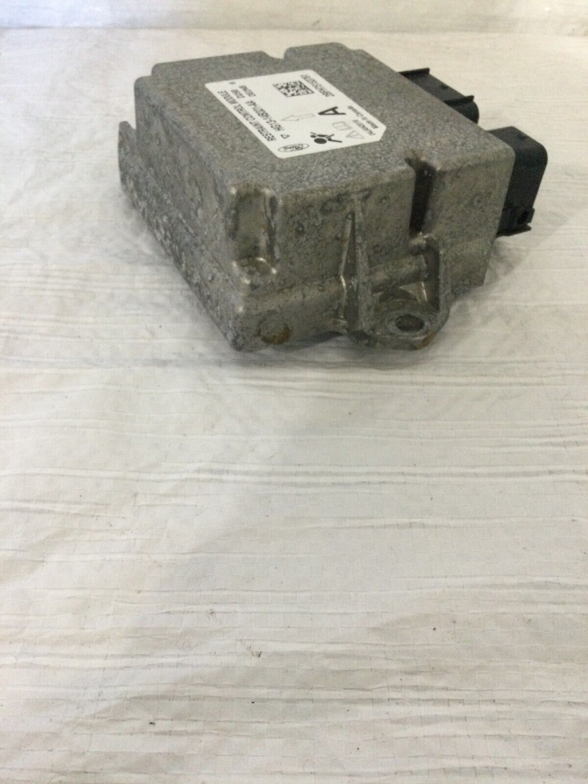 2017-2019 Ford Taurus SRS Control Module OEM HG13-14B321-AA